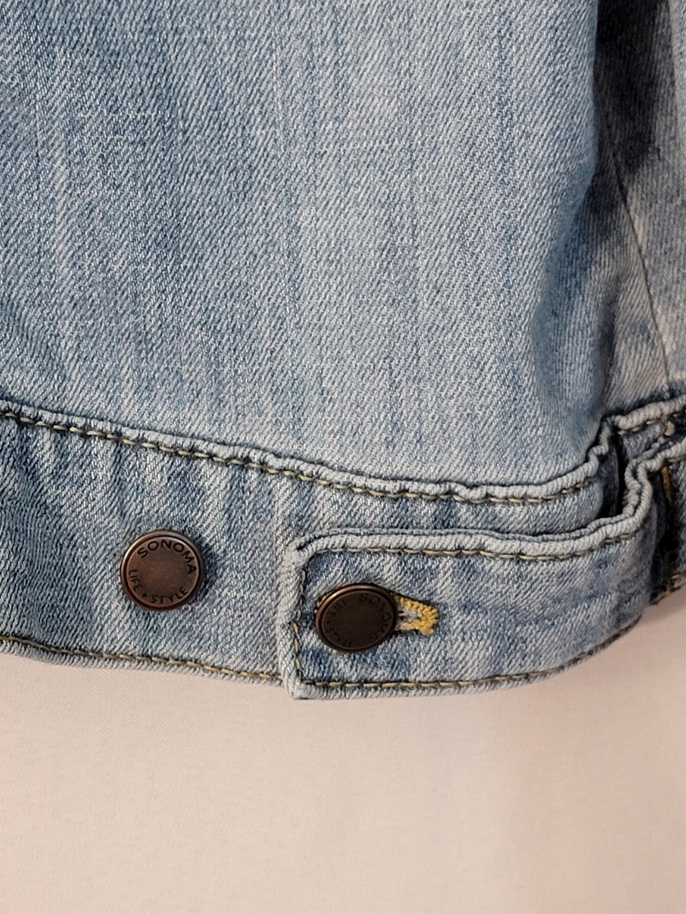SONOMA Light Blue Washed Denim Jean Jacket Size L - Picture 7 of 9
